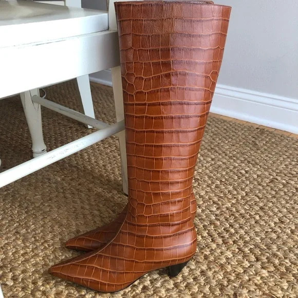 Mercedes Castillo Donique Boots. Size US 7.5 - Picture 3 of 12